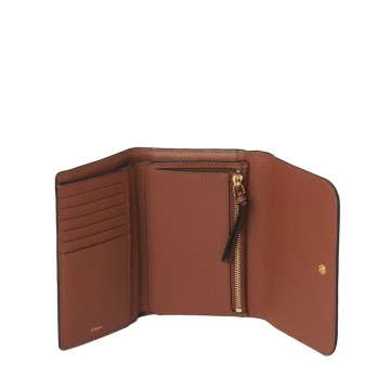 Visuel 3 : Collection Chloé Bordeaux | Portefeuille Marcie camel| Boutique de sac de Luxe Parenthese Bordeaux
