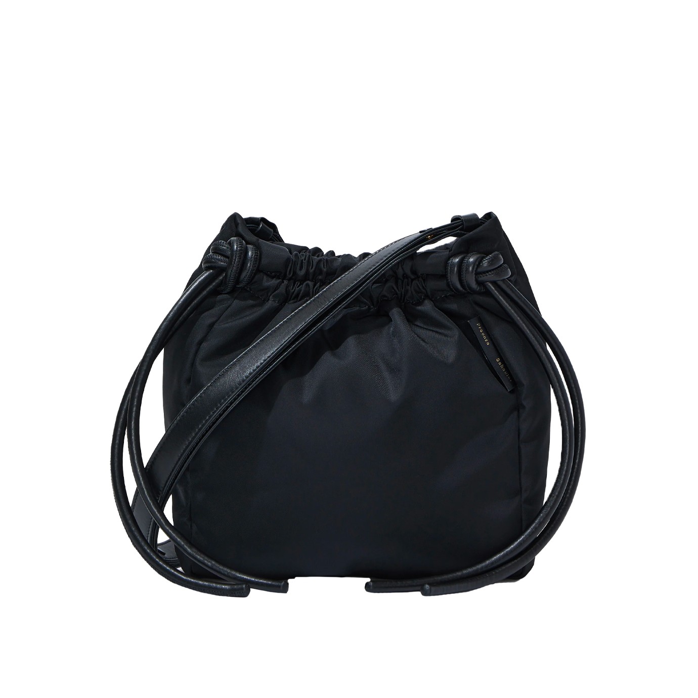 Visuel 1 : Collection Proenza Schouler Bordeaux | Sac Drawstring Pouch en nylon Noir| Boutique de sacs de Luxe Parenthese