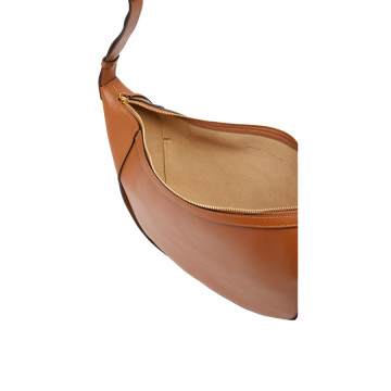 Visuel 3 : Collection Wandler Bordeaux | Sac Maggie en cuir camel | Sacs de Luxe Parenthese Bordeaux