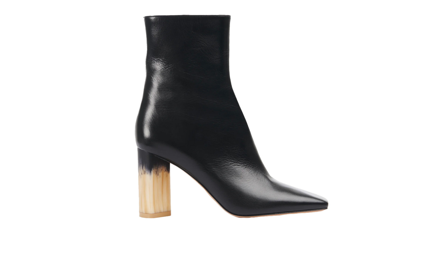 Visuel 1 : Collection Chloé Bordeaux | Bottine Georgia en cuir noir| Boutique de chaussures de Luxe Parenthese Bordeaux