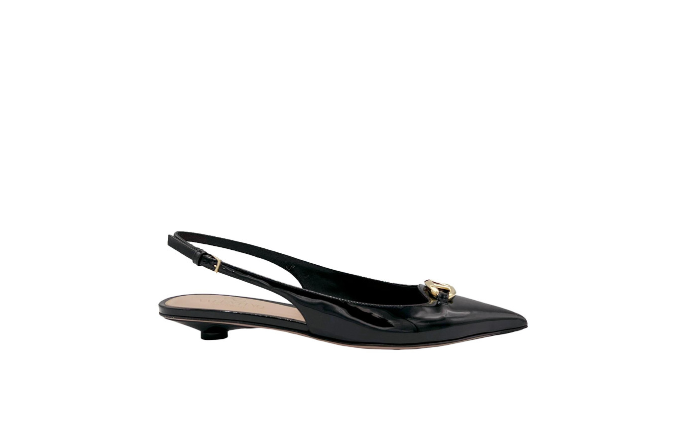 Visuel 1 : Collection Valentino Garavani Bordeaux | Ballerine Bold noir| Boutique de chaussures de Luxe Parenthese