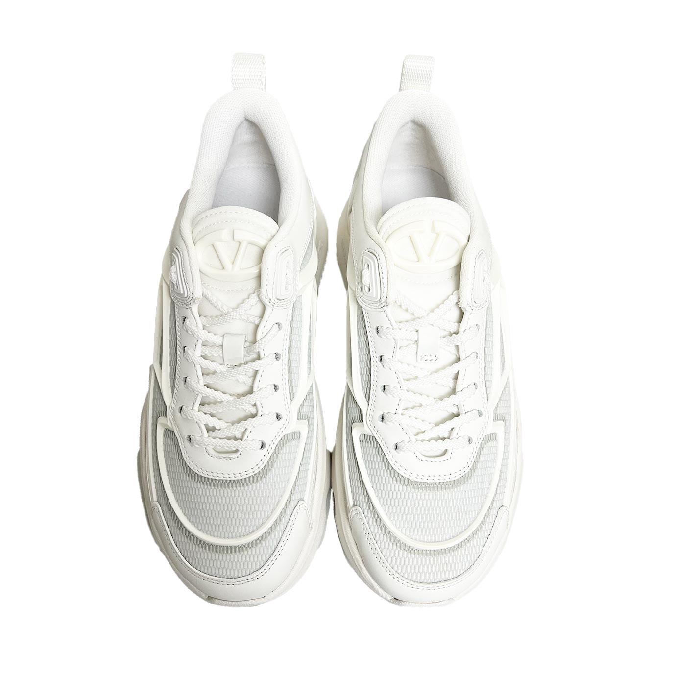 Visuel 3 : Collection Valentino Parenthese | Sneaker True Actress en cuir blanc | Boutique Parenthese