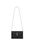 Visuel 2 : Saint Laurent | Pochette Chain Wallet Cassandre en cuir grainé noir et argent | Boutique Parenthese