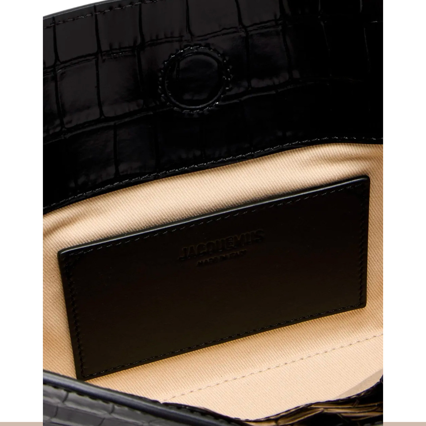 Visuel 3 : Jacquemus | Sac La pochette Ovalo en cuir effet croco noir| Boutique Parenthese