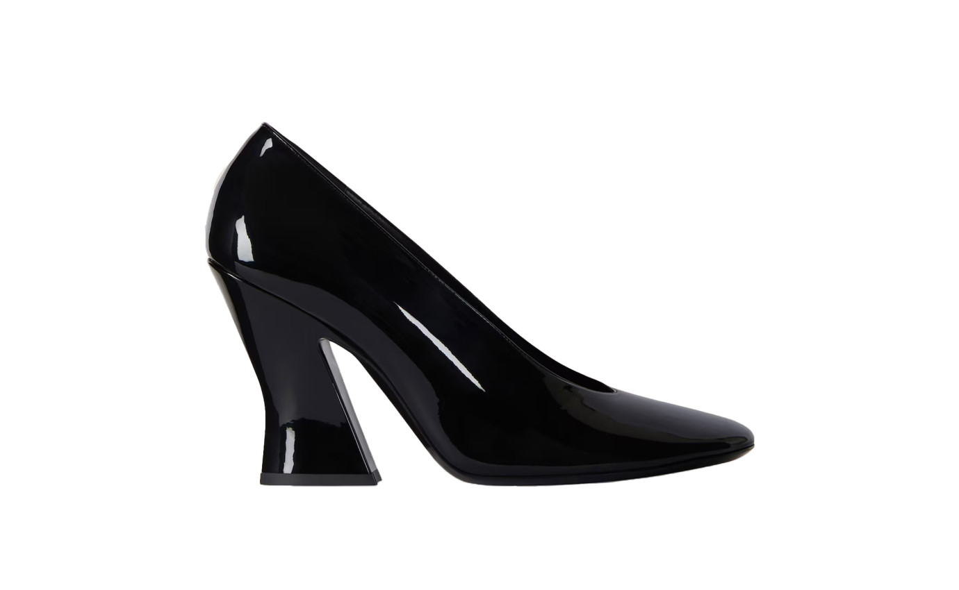 Visuel 1 : Givenchy | Escarpin Sculpted en cuir noir vernis| Boutique Parenthese