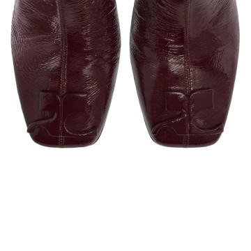 Visuel 3 : Collection Courrèges Bordeaux | Botte Réédition en vinyl bordeaux| Boutique Parenthese