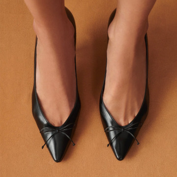 Visuel 5 : Collection Jacquemus Bordeaux | Les escarpins Tourni| Boutique de luxe Bordeaux