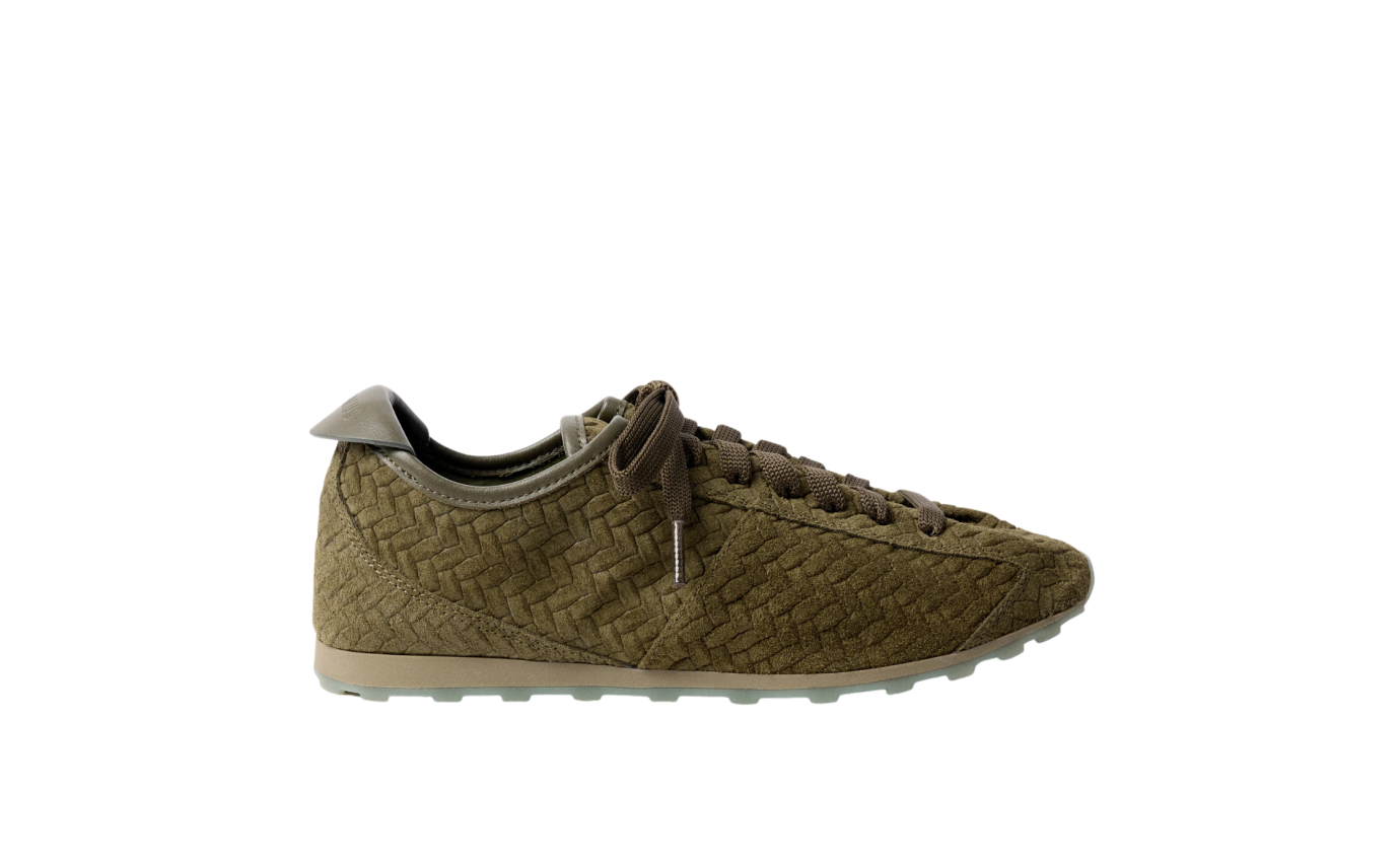 Visuel 1 : Collection Jacquemus Bordeaux | Sneakers les Tennis en daim khaki effet tressé| Parenthese Bordeaux