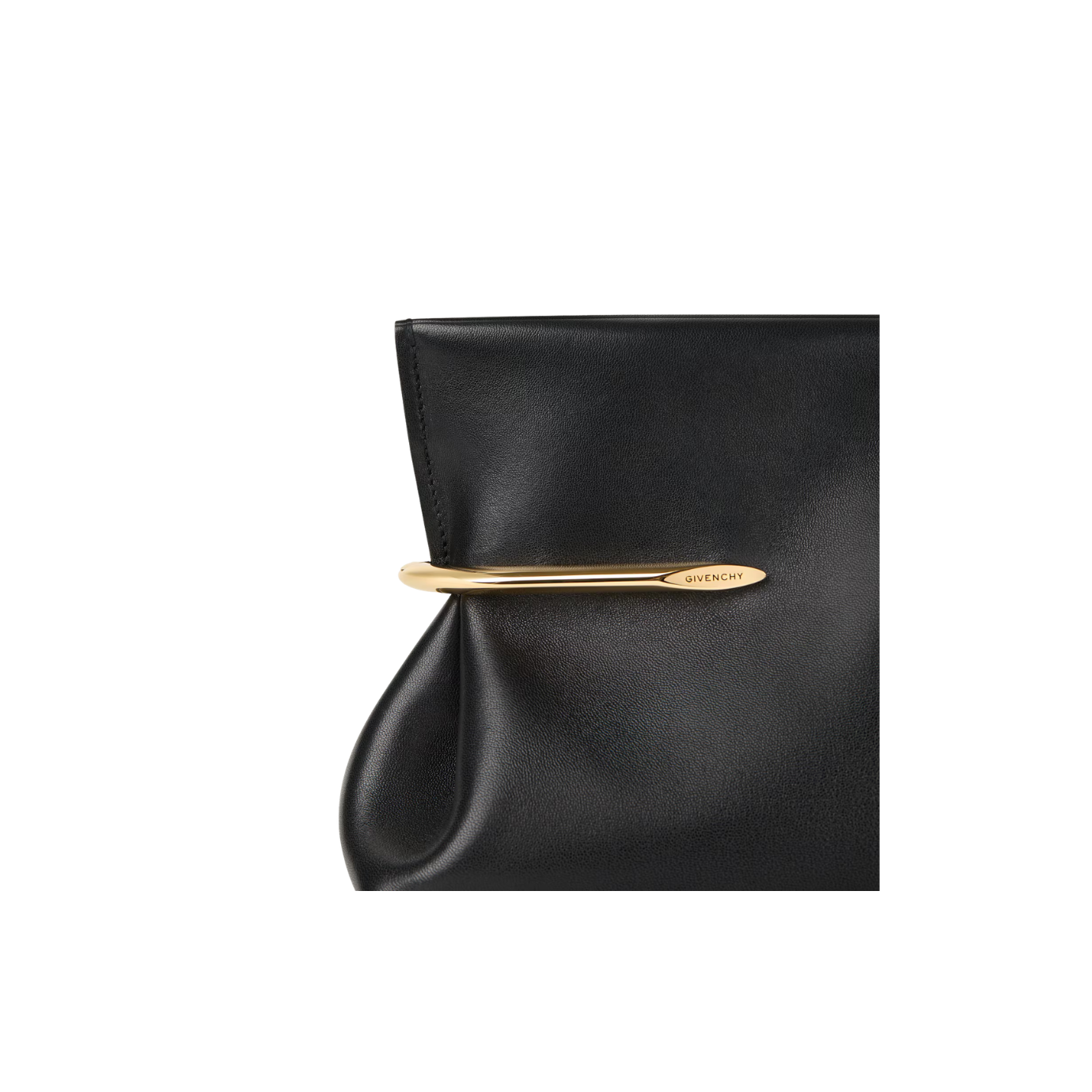 Visuel 4 : Givenchy | Pochette Pinch souple cuir noir | Boutique de sacs luxe Parenthese Bordeaux