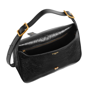 Visuel 5 : Collection Balenciaga Bordeaux | Sac Clicca medium en cuir d'agneau Arena noir| Sac de Luxe Parenthese Bordeaux