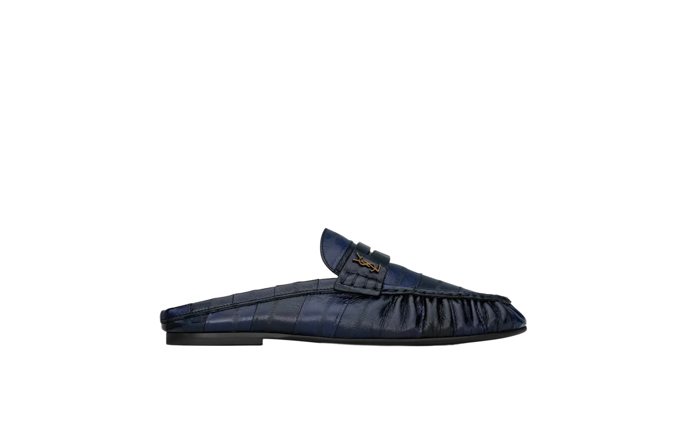Visuel 1 : Collection Saint Laurent Bordeaux | Chaussures Loafer en cuir souple marine| Sac de Luxe Parenthese Bordeaux