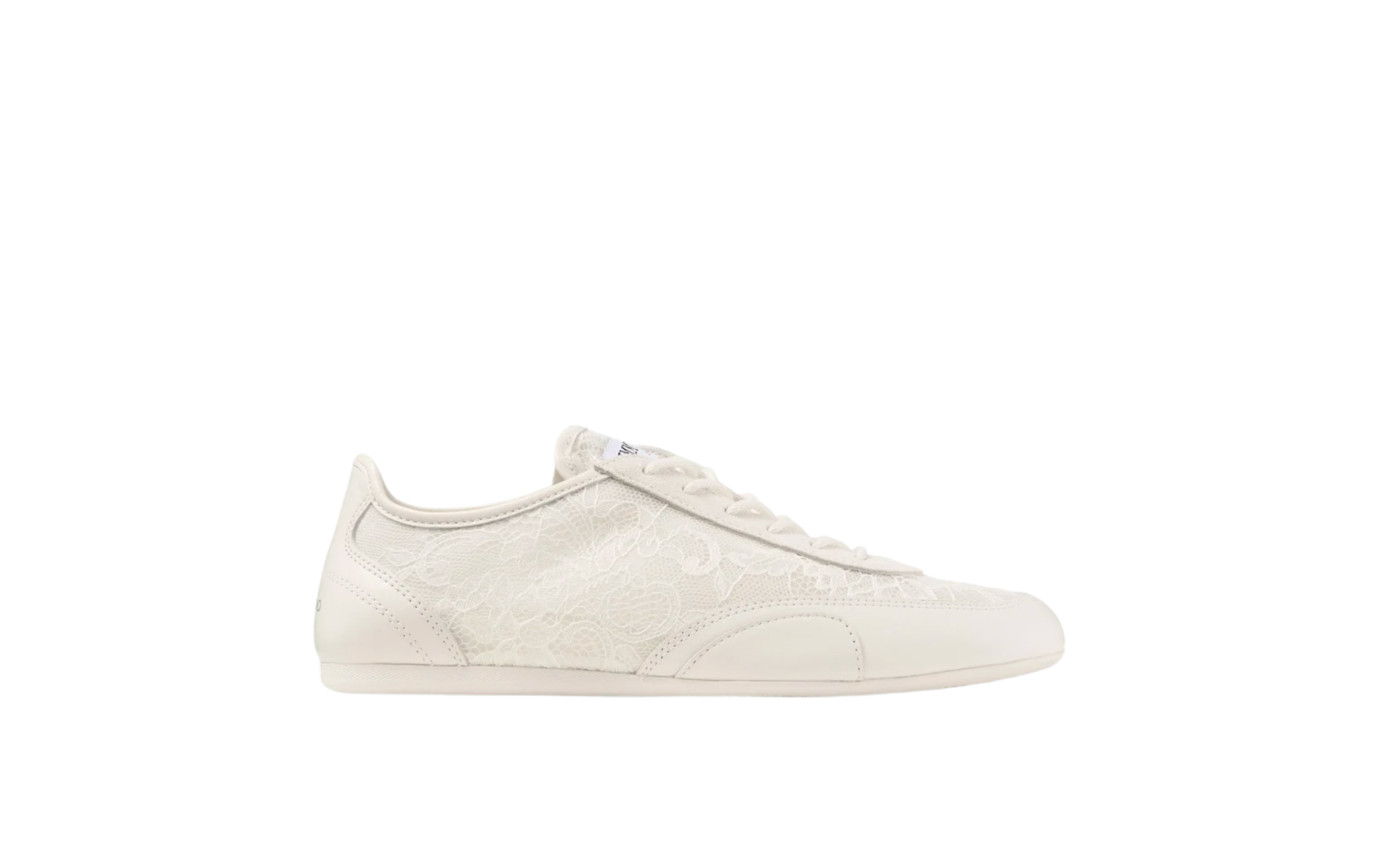Visuel 1 : Jimmy Choo | Sneakers Sunny F dentelle crème| Boutique Parenthese Bordeaux