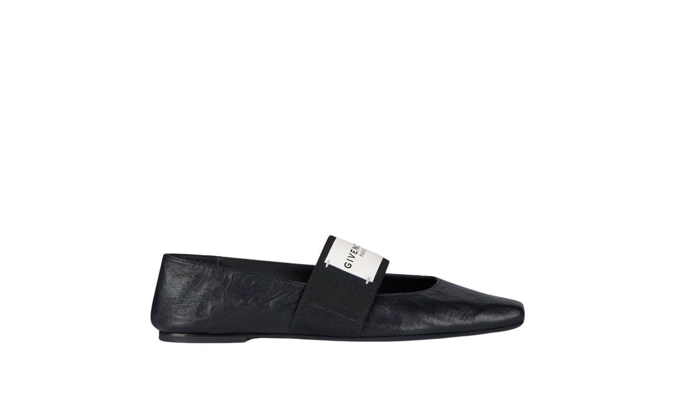 Visuel 1 : Collection Givenchy Bordeaux | Ballerine Sliced en cuir noir| Boutique de luxe Bordeaux