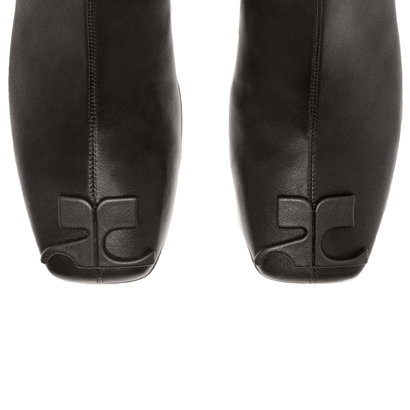 Visuel 4 : Collection Courrèges Bordeaux | Boots Réédition en cuir stretch noir| Boutique Parenthese