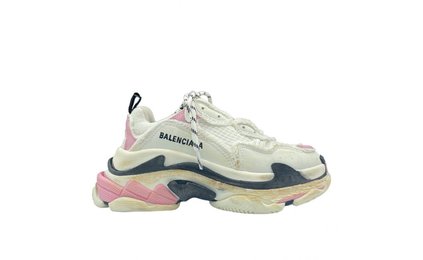 Sneakers femme de luxe Triple S Balenciaga vue 1