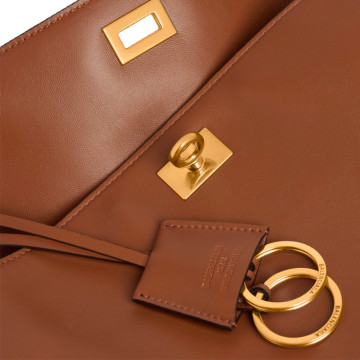 Visuel 6 : Collection Balenciaga Bordeaux | Sac Rodeo médium en cuir new tan| Sac de Luxe Parenthese Bordeaux