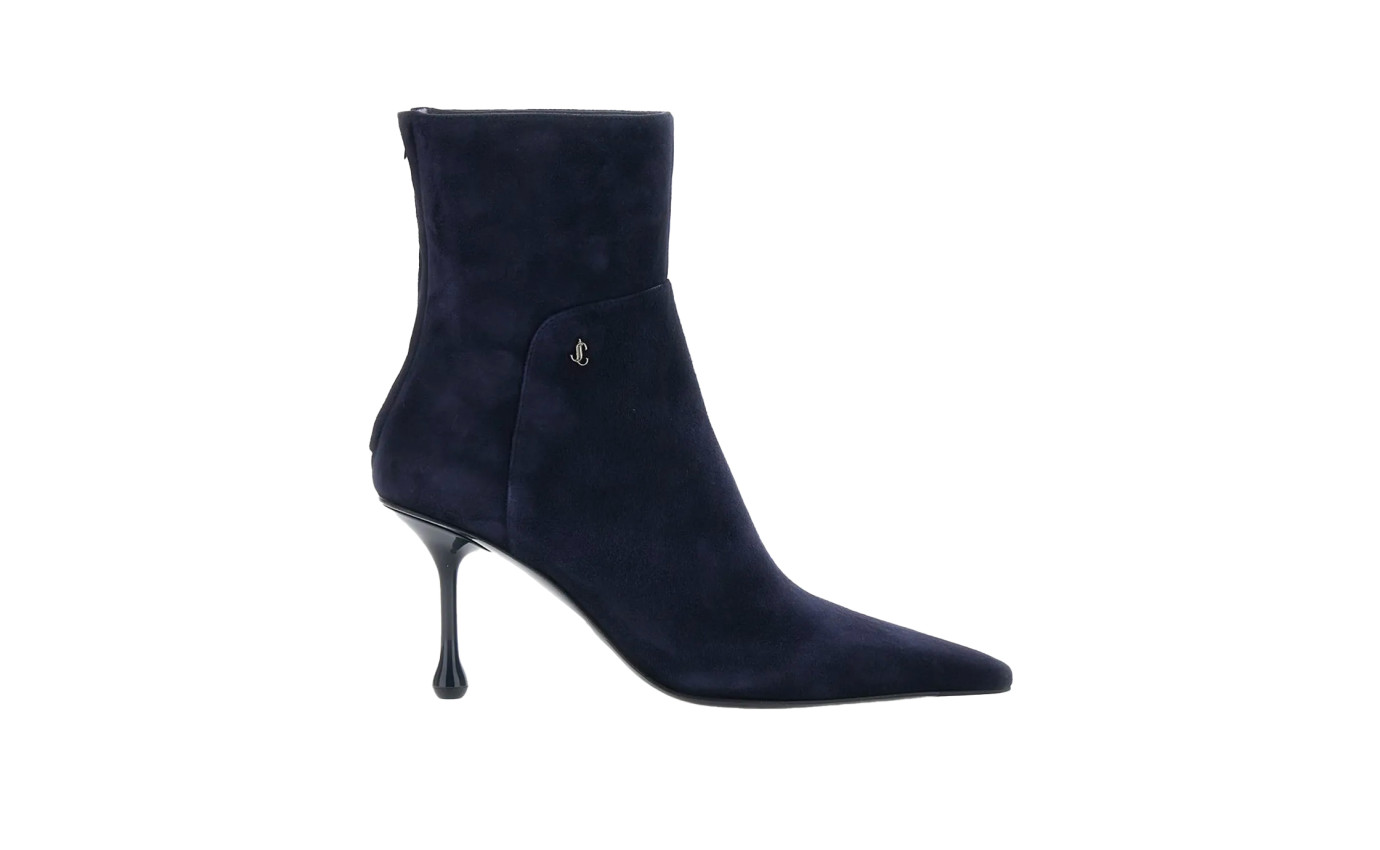 Visuel 1 : Collection Jimmy Choo Bordeaux | Boots Cycas en veau velours marine| Chaussures de luxe Parenthese Bordeaux