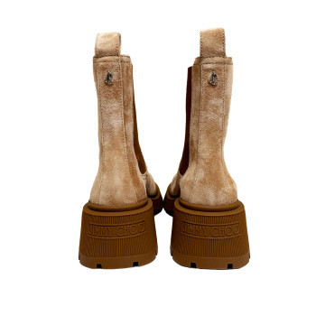 Visuel 3 : Collection Jimmy Choo Bordeaux | Boots Tamia Chelsea en veau velours toffee| Chaussures de luxe Parenthese Bordeaux