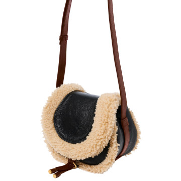 Visuel 3 : Collection Chloé Bordeaux | Besace Marcie Shearling en cuir noir| Boutique Parenthese Bordeaux