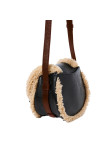 Visuel 5 : Collection Chloé Bordeaux | Besace Marcie Shearling en cuir noir| Boutique Parenthese Bordeaux