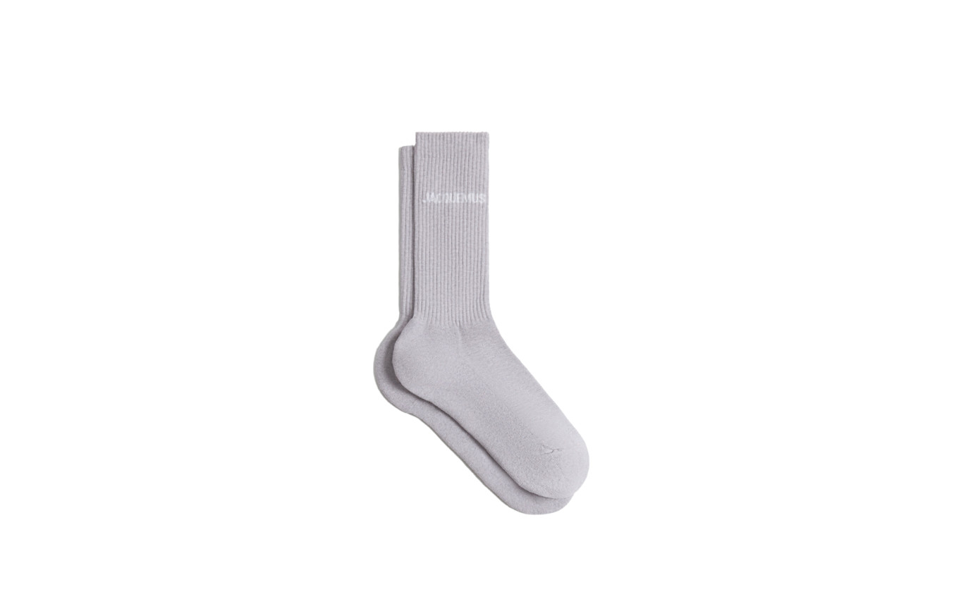 Visuel 1 : Collection Jacquemus Bordeaux | Chaussette gris| Boutique Parenthese Bordeaux