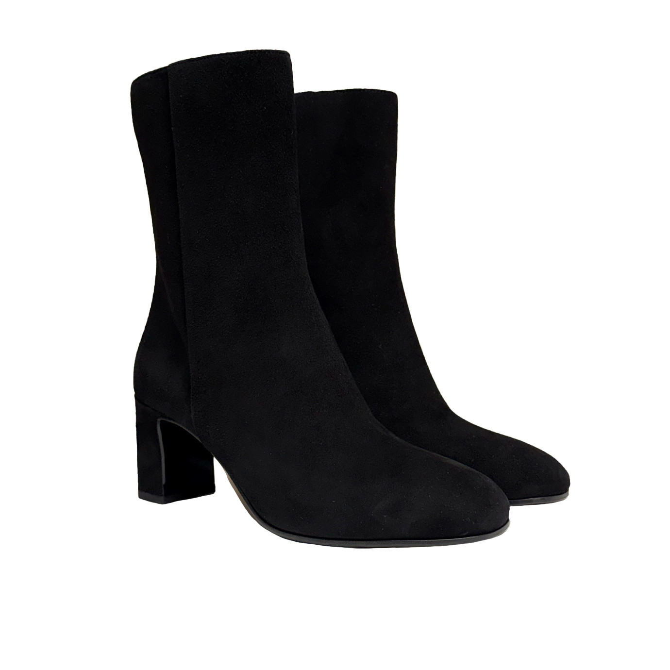 Visuel 2 : Collection Jimmy Choo Bordeaux | Boots Daze en veau velours noir| Chaussures de luxe Parenthese Bordeaux